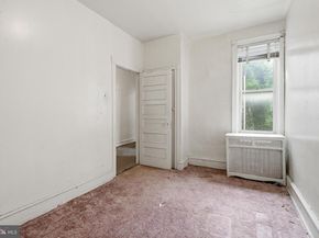 822 E Woodlawn Street, Philadelphia PA 19138