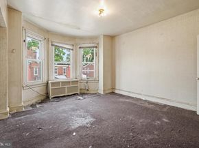 822 E Woodlawn Street, Philadelphia PA 19138