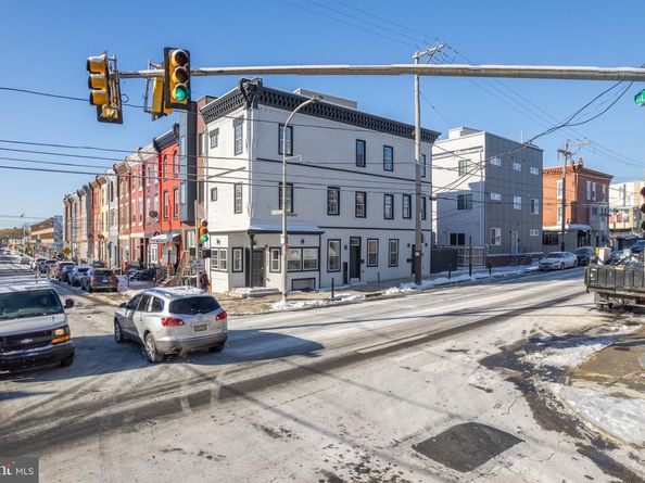 2701 W Glenwood Avenue, Philadelphia PA 19121