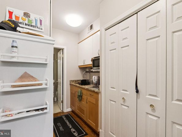 2143 Newport Place NW, Washington DC 20037