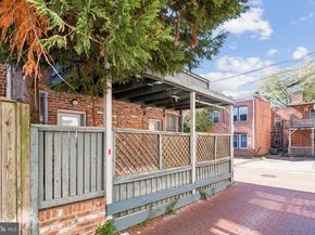 2143 Newport Place NW, Washington DC 20037