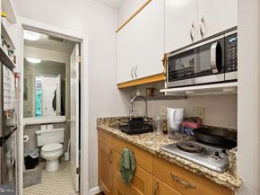 2143 Newport Place NW, Washington DC 20037