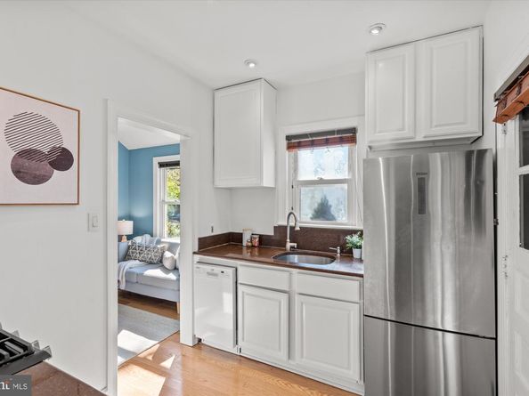 1611 13TH Street S, Arlington VA 22204