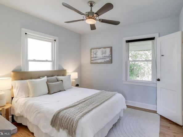 1611 13TH Street S, Arlington VA 22204