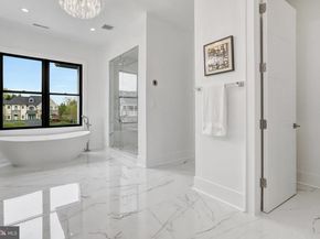 6820 Broyhill Street, Mclean VA 22101