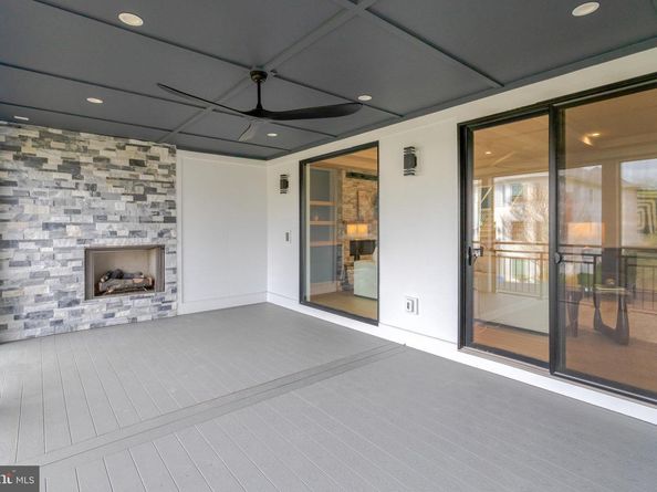 6820 Broyhill Street, Mclean VA 22101