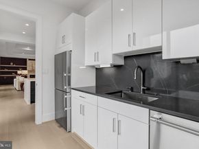 6820 Broyhill Street, Mclean VA 22101