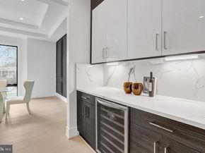 6820 Broyhill Street, Mclean VA 22101