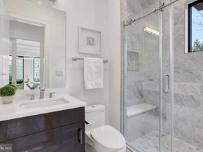 6820 Broyhill Street, Mclean VA 22101