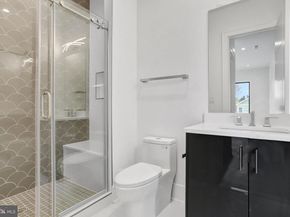 6820 Broyhill Street, Mclean VA 22101
