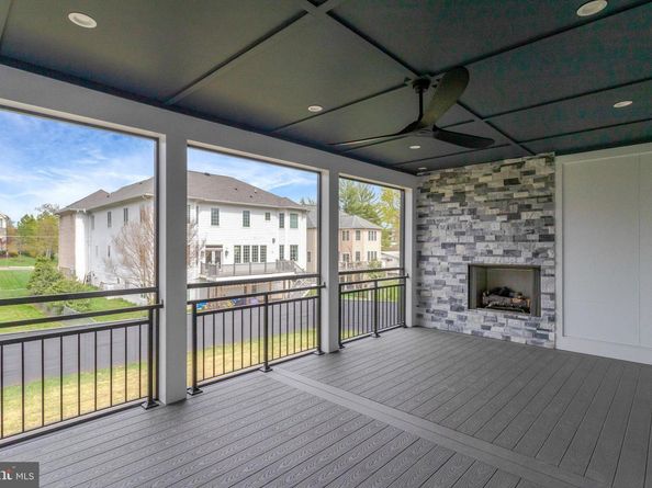 6820 Broyhill Street, Mclean VA 22101