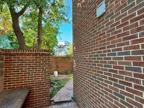 421 S Columbus Street S 421, Alexandria VA 22314