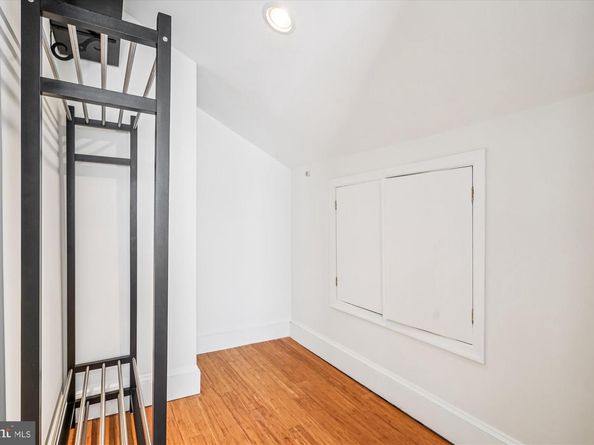 421 S Columbus Street S 421, Alexandria VA 22314