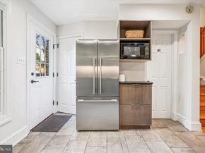 421 S Columbus Street S 421, Alexandria VA 22314