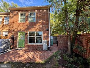 421 S Columbus Street S 421, Alexandria VA 22314