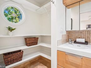 421 S Columbus Street S 421, Alexandria VA 22314