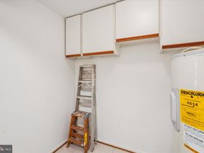 563 Florida Avenue 102, Herndon VA 20170