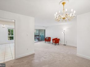 563 Florida Avenue 102, Herndon VA 20170