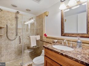 563 Florida Avenue 102, Herndon VA 20170