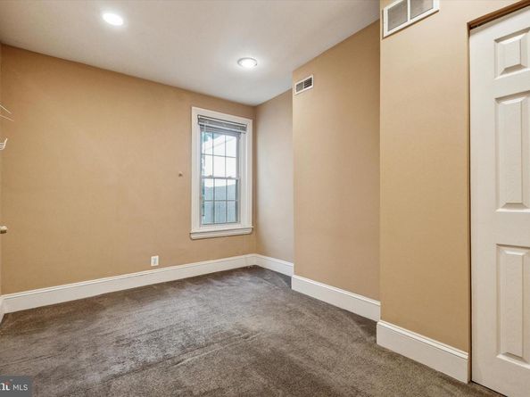 4148 Manayunk Avenue, Philadelphia PA 19128