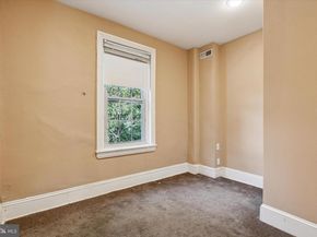 4148 Manayunk Avenue, Philadelphia PA 19128