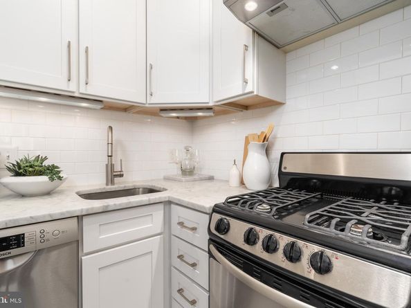 1300 Massachusetts Avenue NW 302, Washington DC 20005