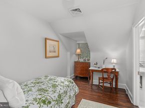 216 Laurel Lane, Haverford PA 19041