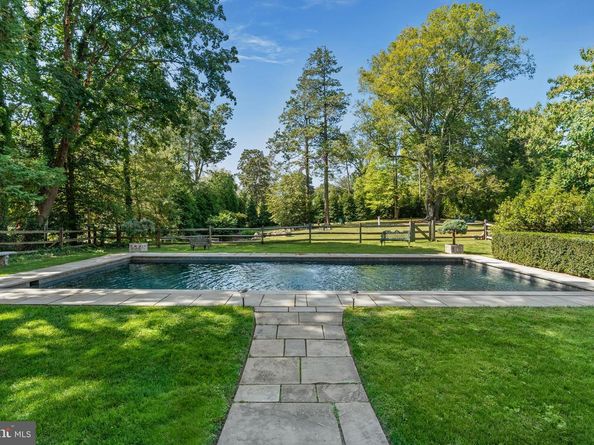 216 Laurel Lane, Haverford PA 19041