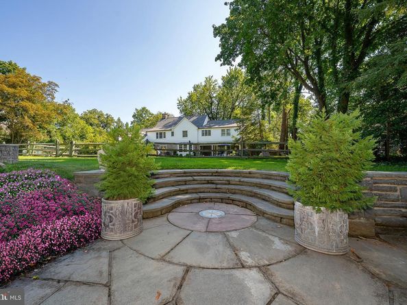 216 Laurel Lane, Haverford PA 19041