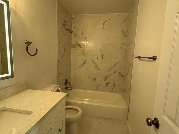 1202 Barnaby Terrace SE, Washington DC 20032