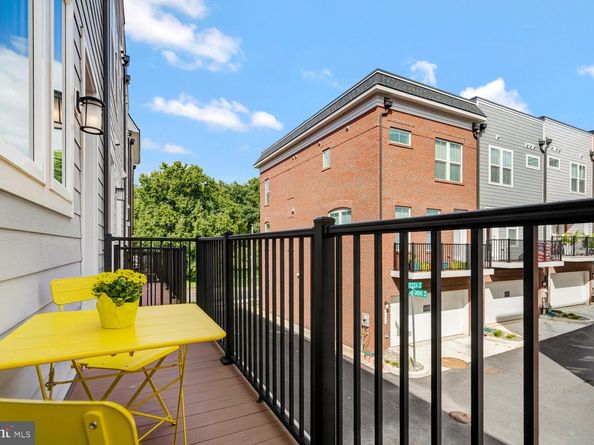 406 Brookland Grove Drive NE, Washington DC 20017