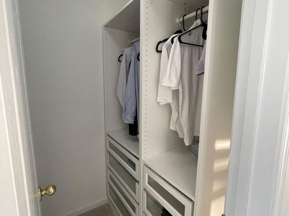 12968 Wood Crescent Circle, Herndon VA 20171