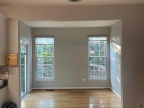 12968 Wood Crescent Circle, Herndon VA 20171