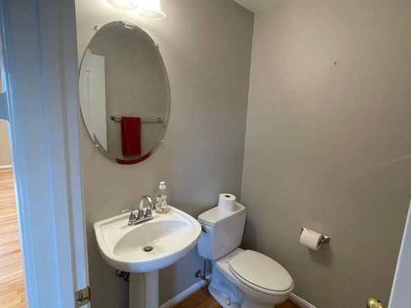 12968 Wood Crescent Circle, Herndon VA 20171