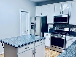 12968 Wood Crescent Circle, Herndon VA 20171