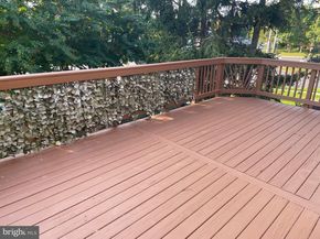 12968 Wood Crescent Circle, Herndon VA 20171