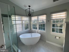 12968 Wood Crescent Circle, Herndon VA 20171