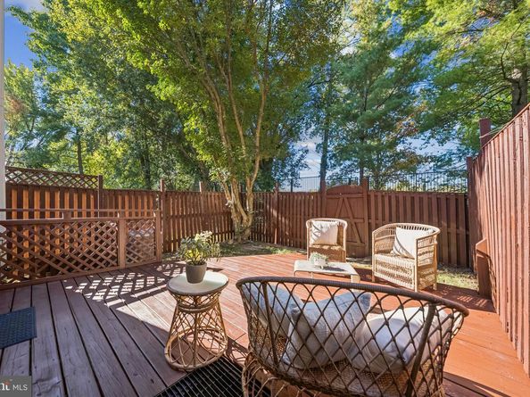 4044 Chancery Court NW, Washington DC 20007