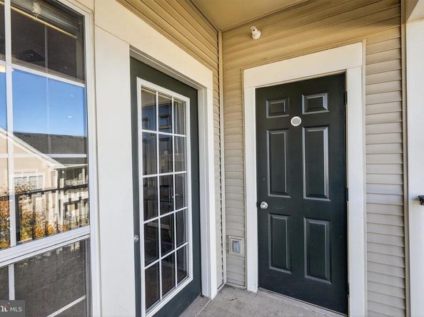 4854 Eisenhower Avenue 447, Alexandria VA 22304