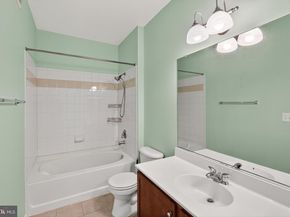 4854 Eisenhower Avenue 447, Alexandria VA 22304