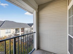 4854 Eisenhower Avenue 447, Alexandria VA 22304