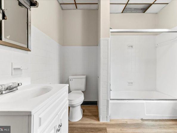 2518 S Fairhill Street, Philadelphia PA 19148