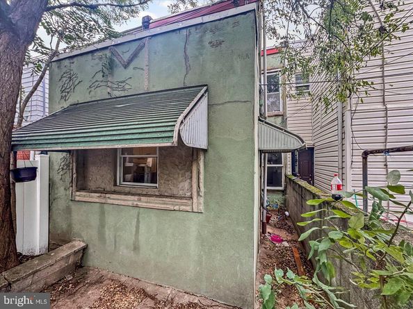 2518 S Fairhill Street, Philadelphia PA 19148