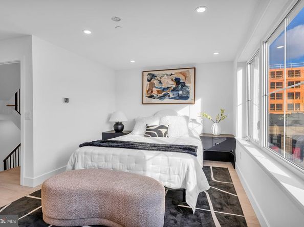 1146 N Galloway Street, Philadelphia PA 19123