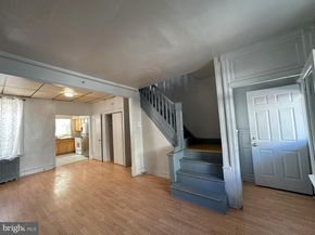 2429 S Lawrence Street, Philadelphia PA 19148