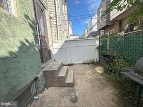 2429 S Lawrence Street, Philadelphia PA 19148