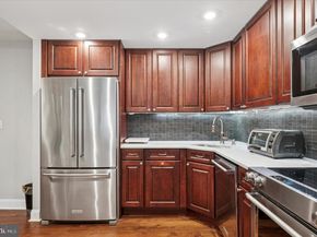 233 S 6TH Street 305D, Philadelphia PA 19106