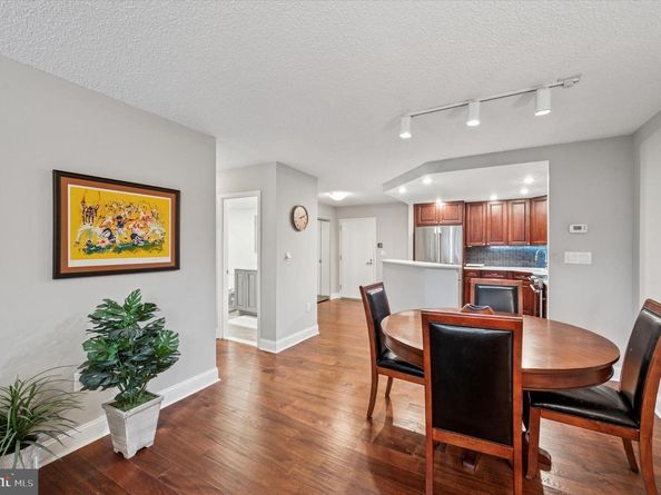 233 S 6TH Street 305D, Philadelphia PA 19106