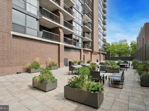 233 S 6TH Street 305D, Philadelphia PA 19106