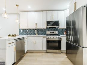 112 Hoffman Street, Philadelphia PA 19148